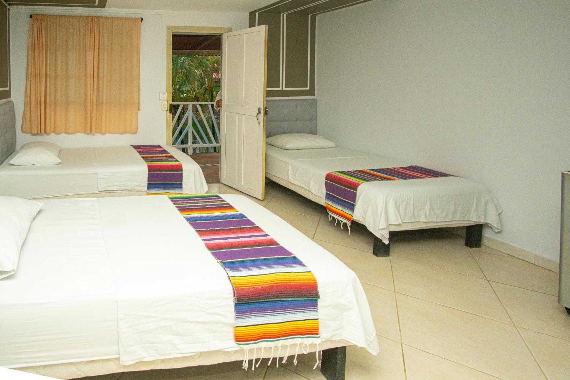 Hotel Playa Divina Coveñas Exterior foto